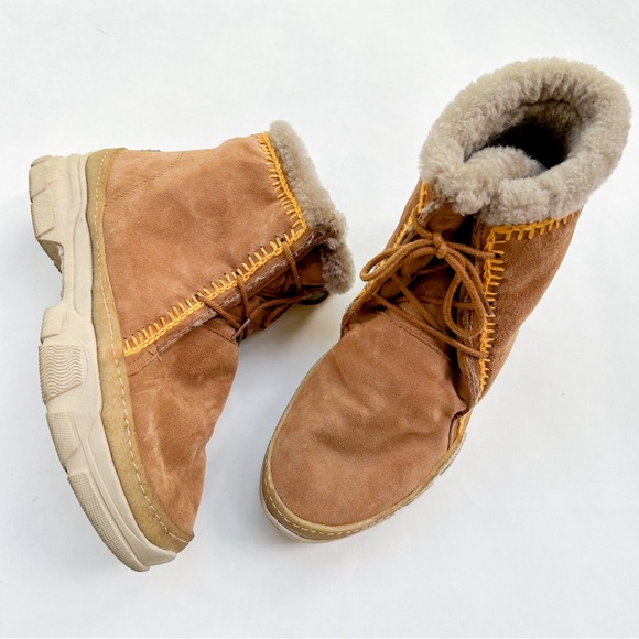 Laidback London x Free People Remy Brown Sheepskin Lined Lace-Up Ankle Boot - Picture 3 of 6